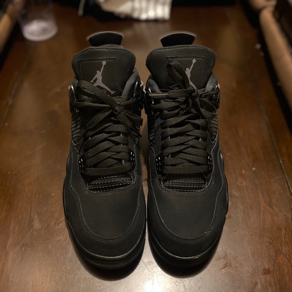 Jordan 4s main image 4